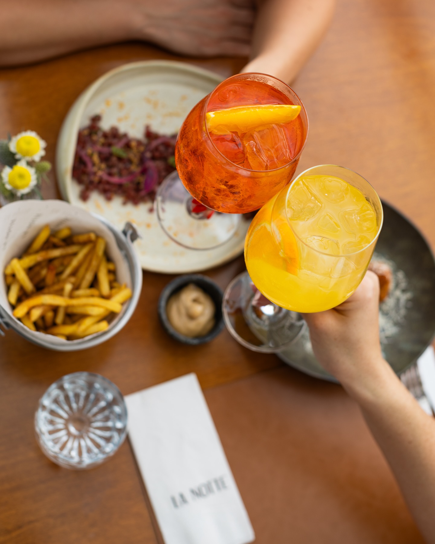 Drinks e petiscos no La Notte